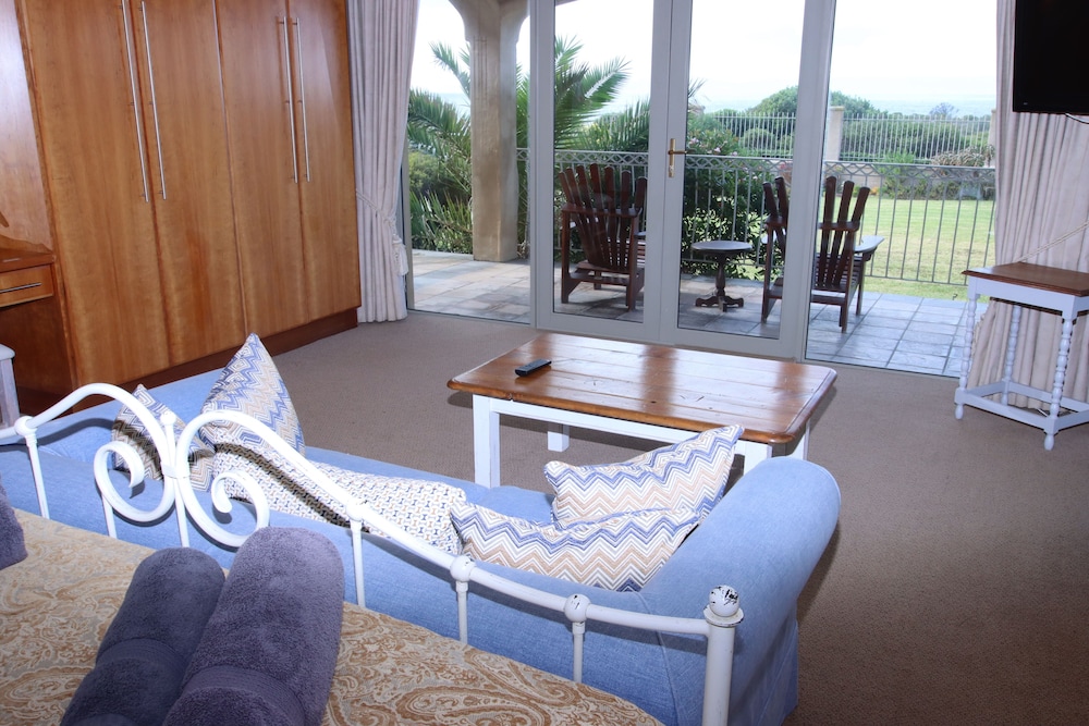 On the Cliff Guest House 18/50