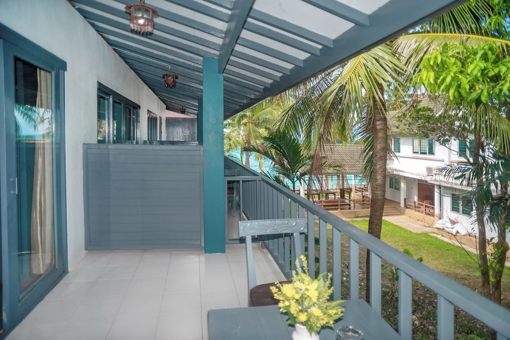 The Florist Resort 6/67