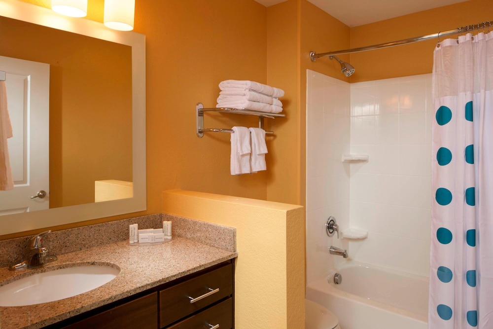Towneplace Suites By Marriott Jacksonville 12/28