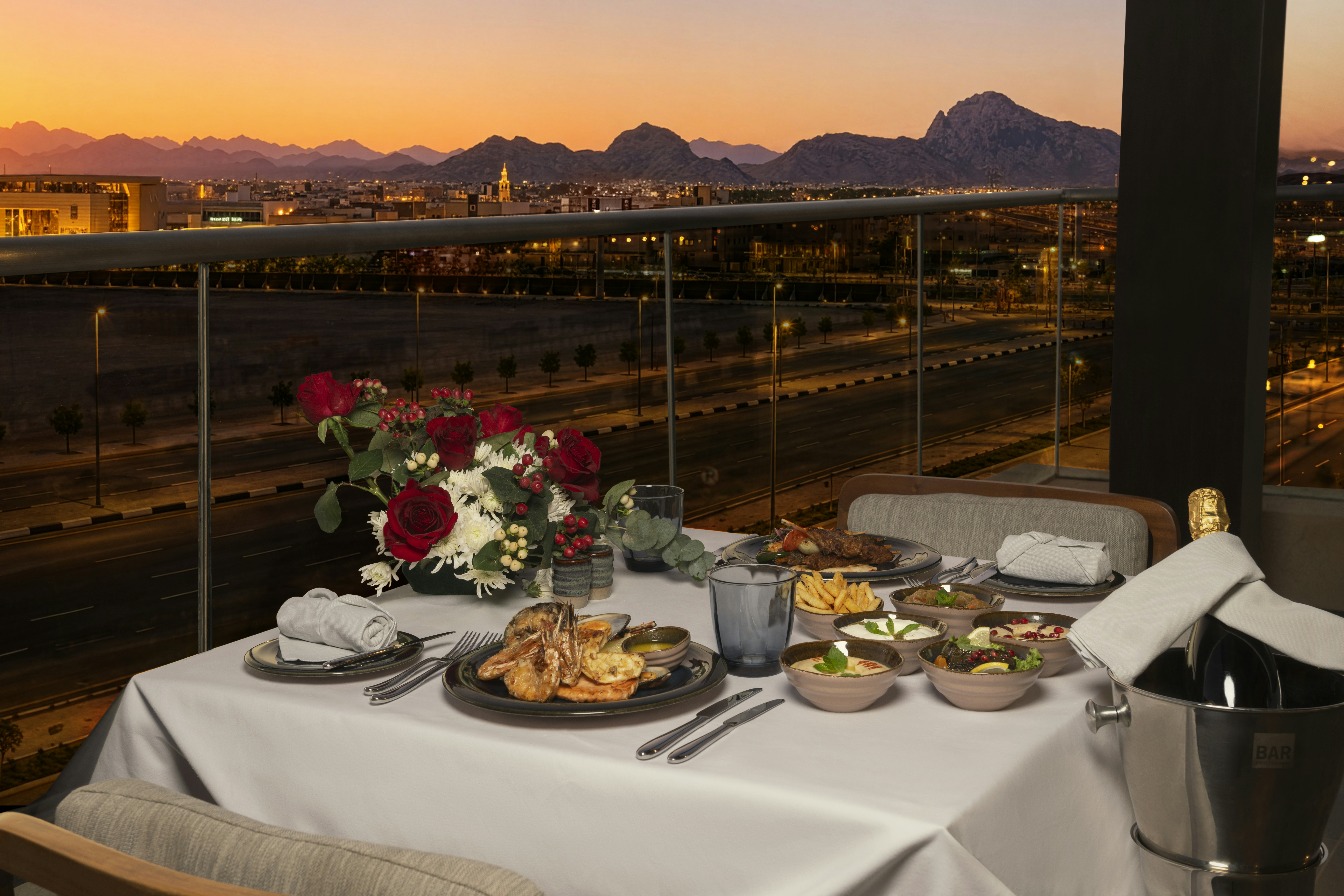 DoubleTree by Hilton Madinah Gate 61/73