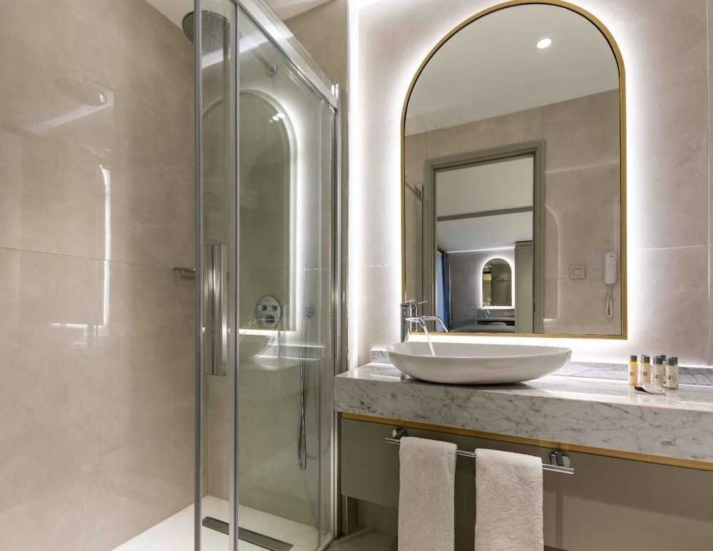 Genova Hotel Spa 58/60