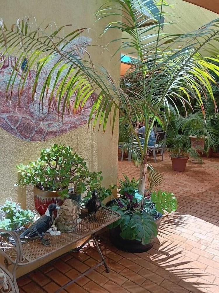 NINGALOO LODGE EXMOUTH. 39/50