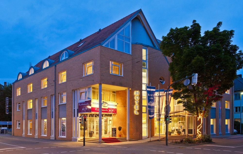 Hotel Am Schillerpark 1/31
