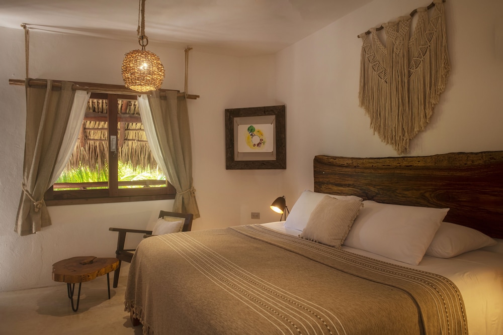Carita Hotel & Residence 14/50
