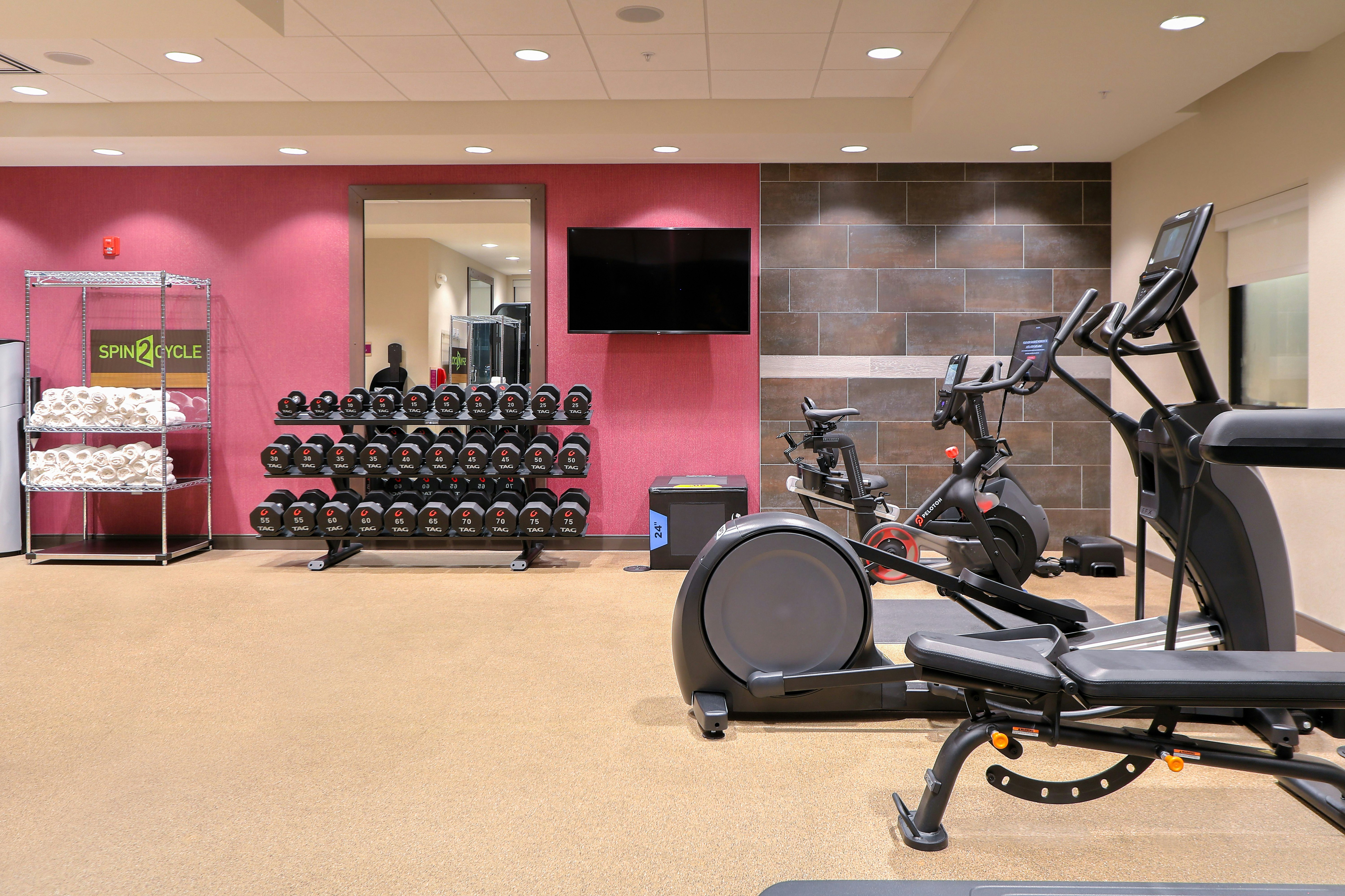 Home2 Suites by Hilton Alcoa Knoxville Airport 7/28