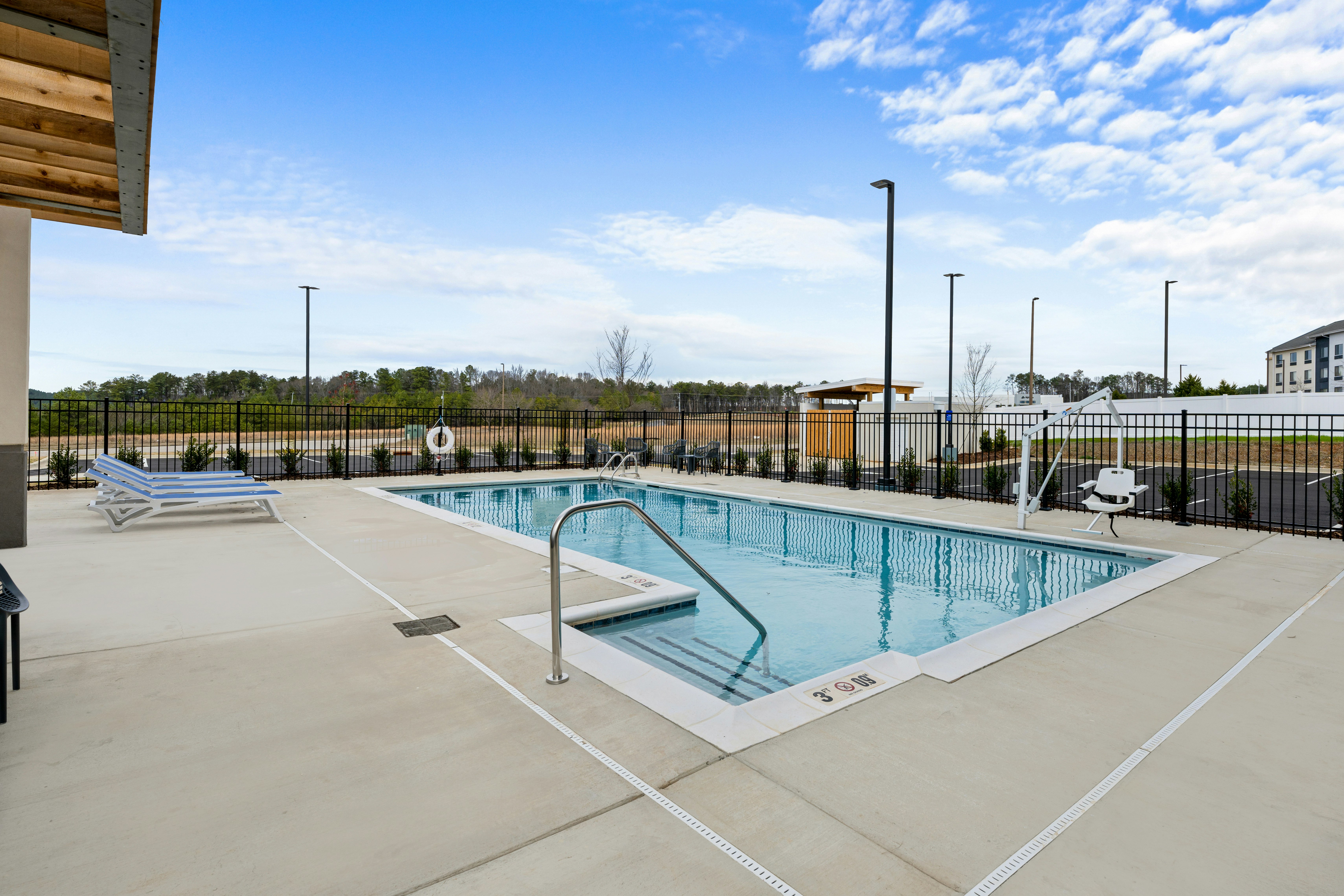 Hampton Inn and Suites Bessemer Birmingham 8/14