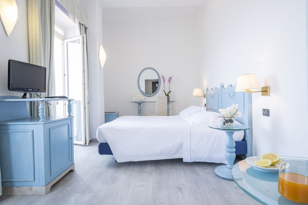 Del Sole Hotel 33/64