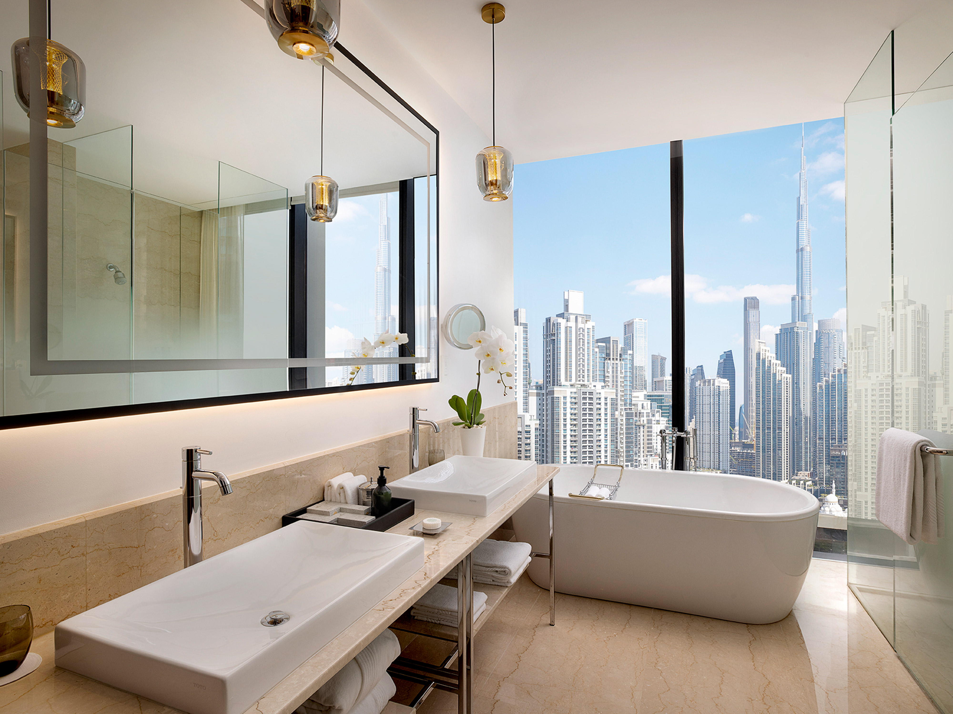 Bathroom at Anantara Downtown Dubai Hotel, DUBAI