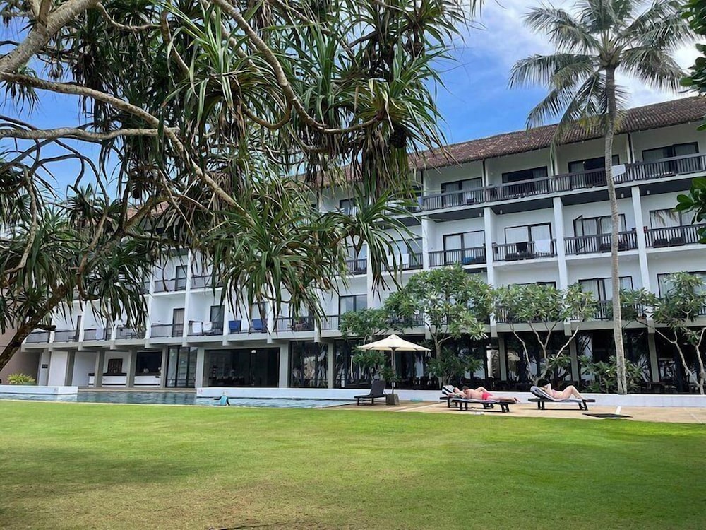 Temple Tree Resort and Spa 44/50