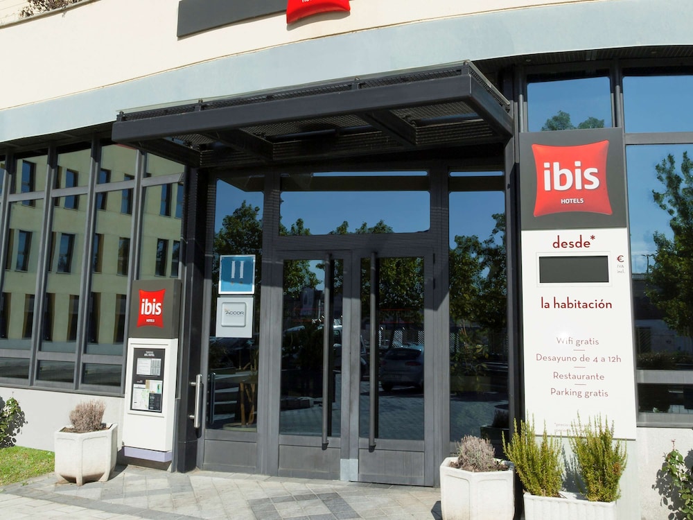 Ibis Valladolid 6/50