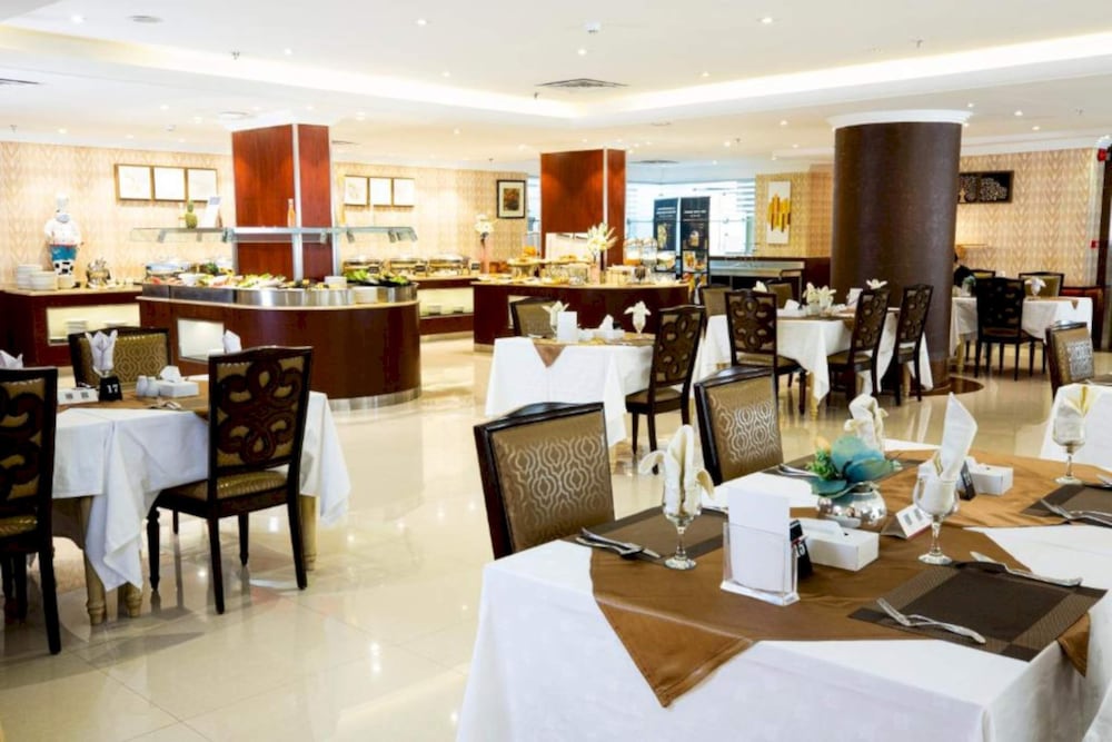 فندق ميلينيا العليا(Millennia Olaya Hotel) 69/79