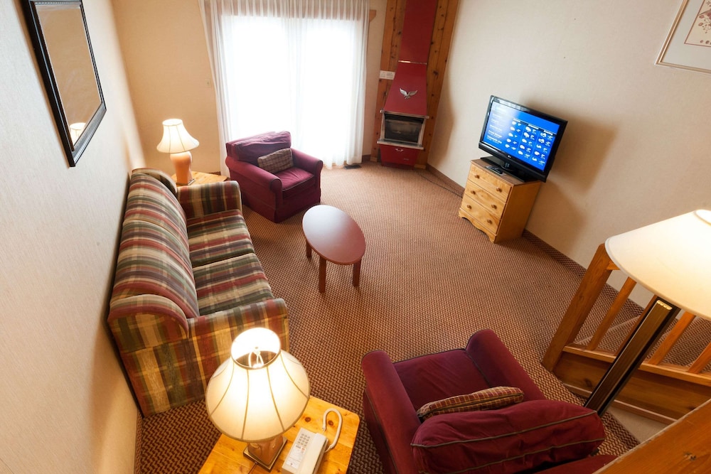 Pinestone Resort & Conference Centre 31/61