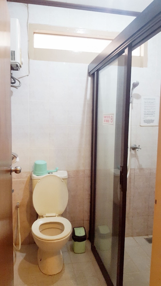 Pondok Asri Family Guest House 49/53
