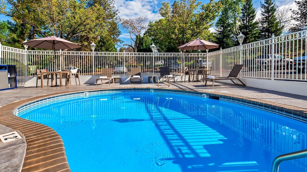 Best Western Paradise Hotel 30/44