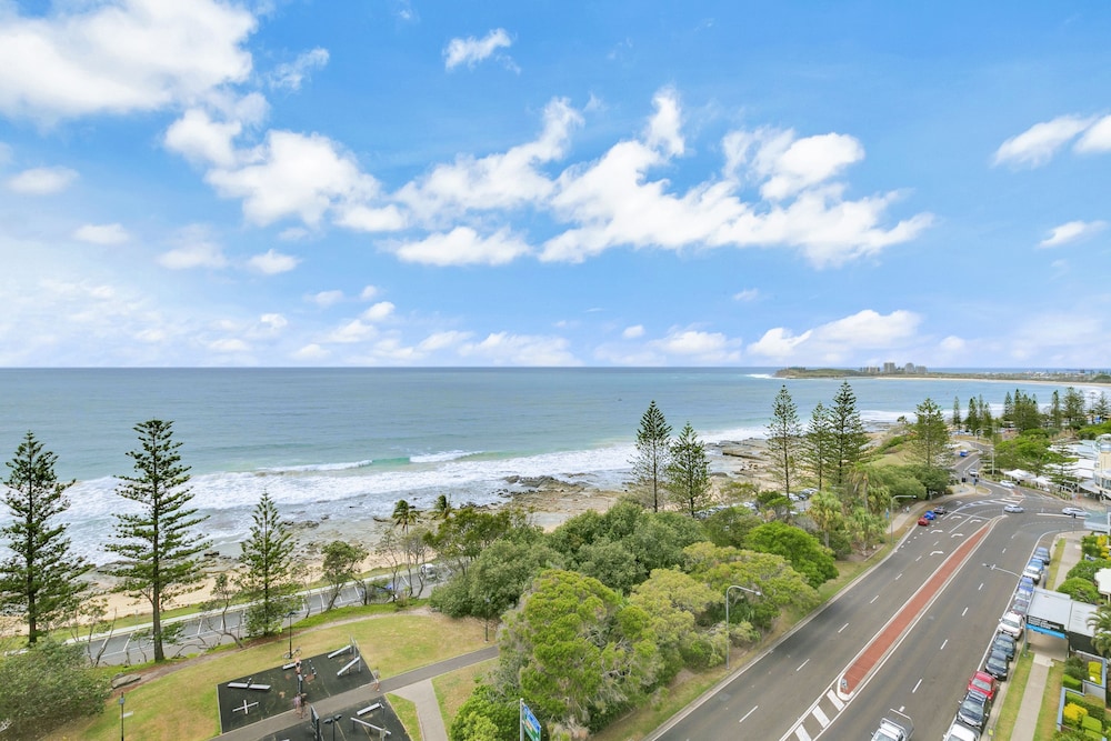 Seaview Resort 40/50