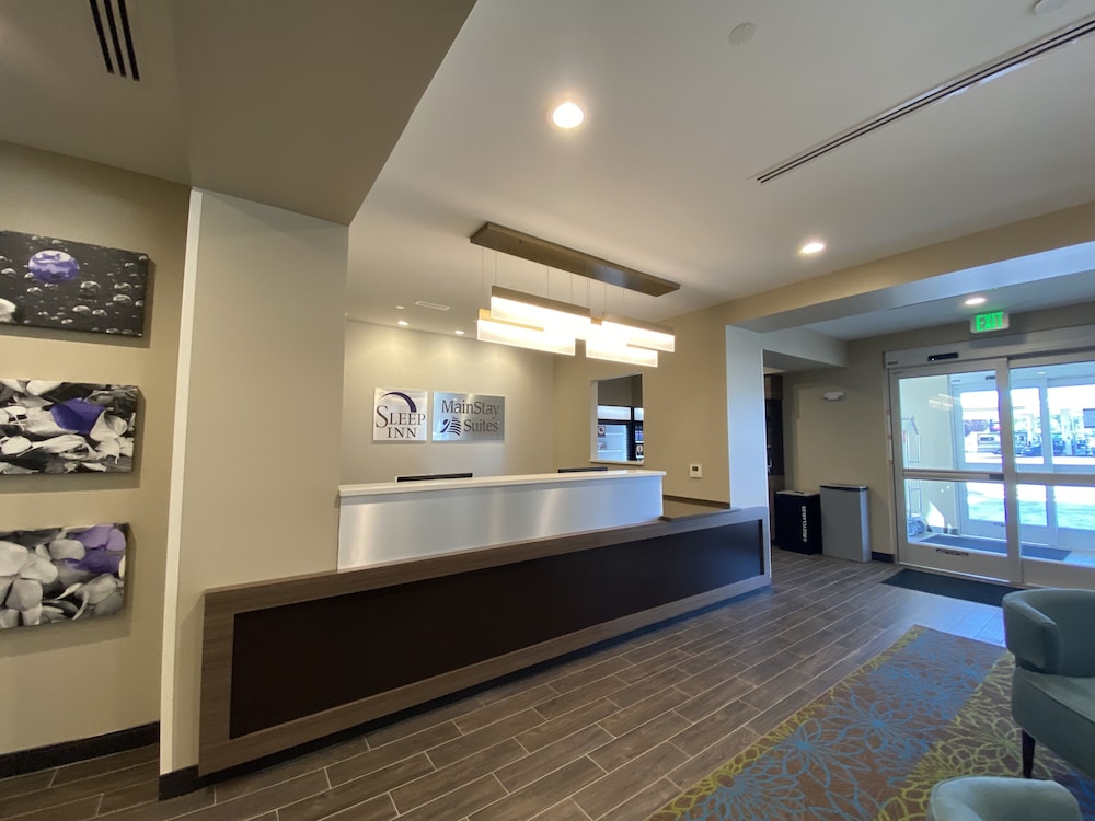 Sleep Inn & Suites Great Falls Airport 11/48