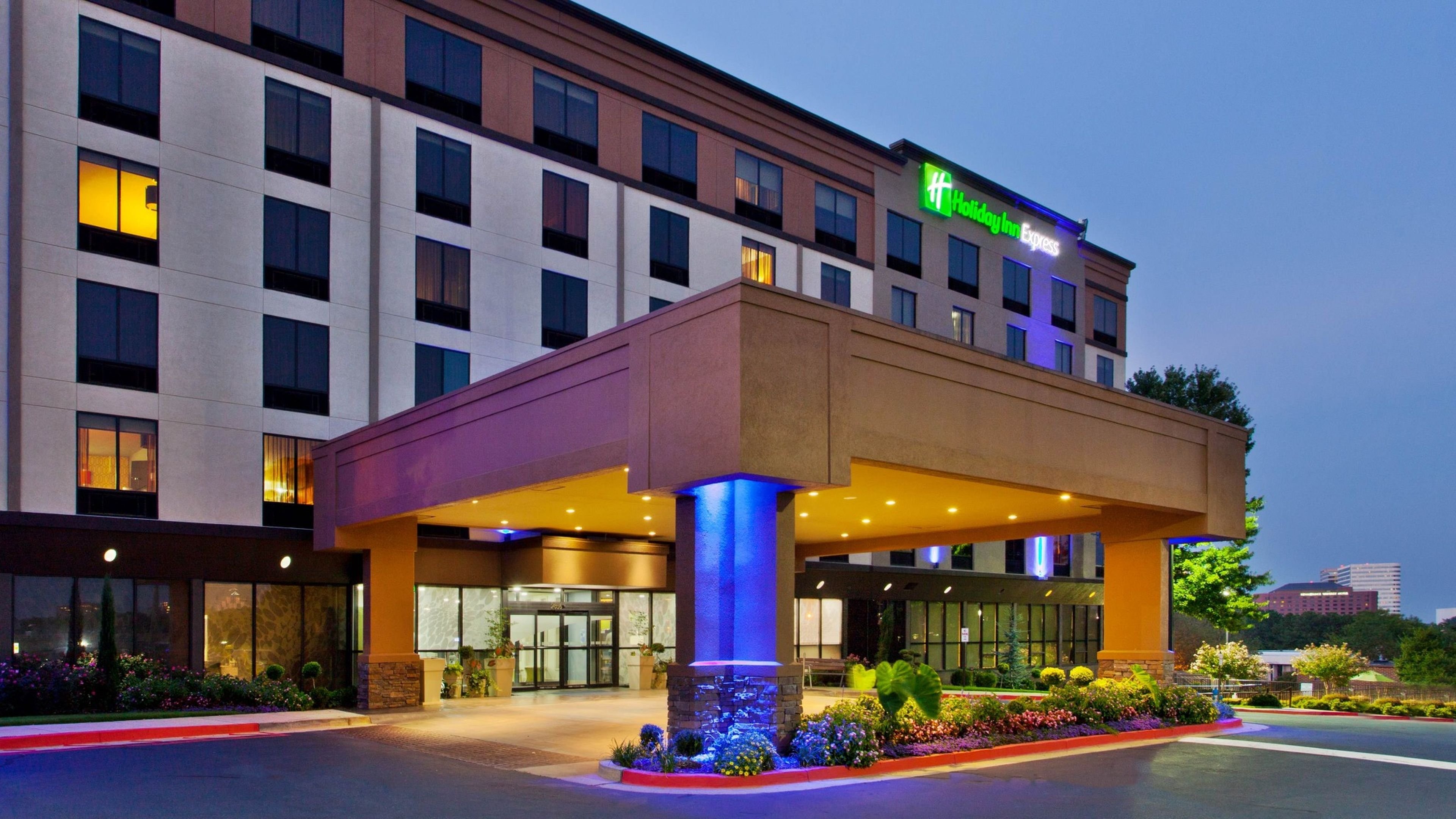 Holiday Inn Express Atlanta Galleria Ballpark Areaa 37/46