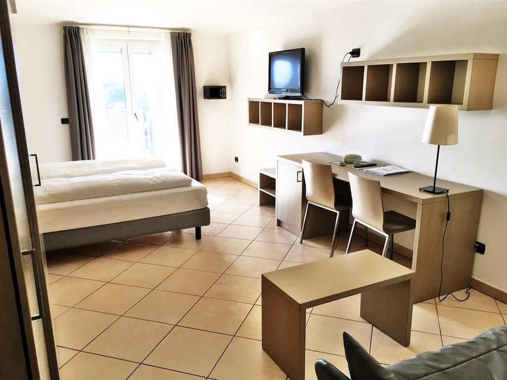 Hotel Villa Franca 33/50