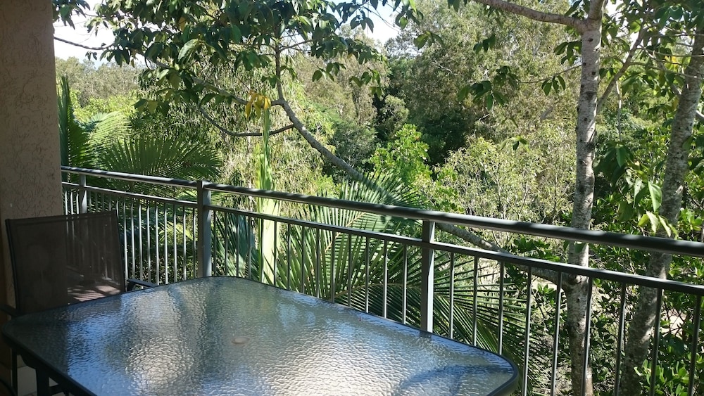 Lakes Cairns Resort And Spa 10/69