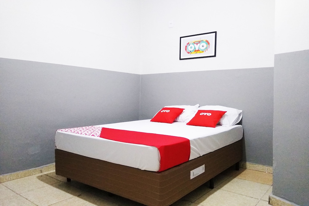 ROOM, DOUBLE BED