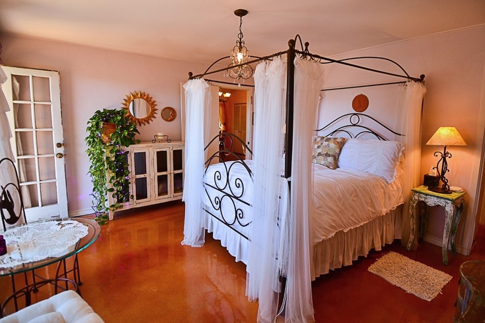 Casa Del Sol Bed And Breakfast 34/68