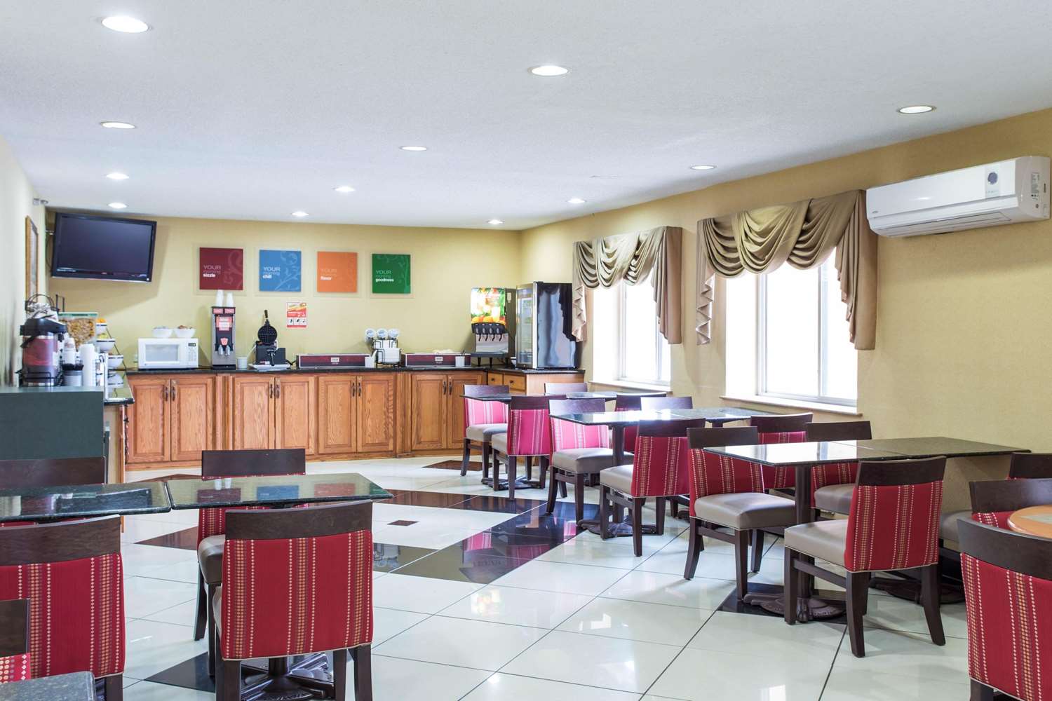 Comfort Inn Columbia West 13/20