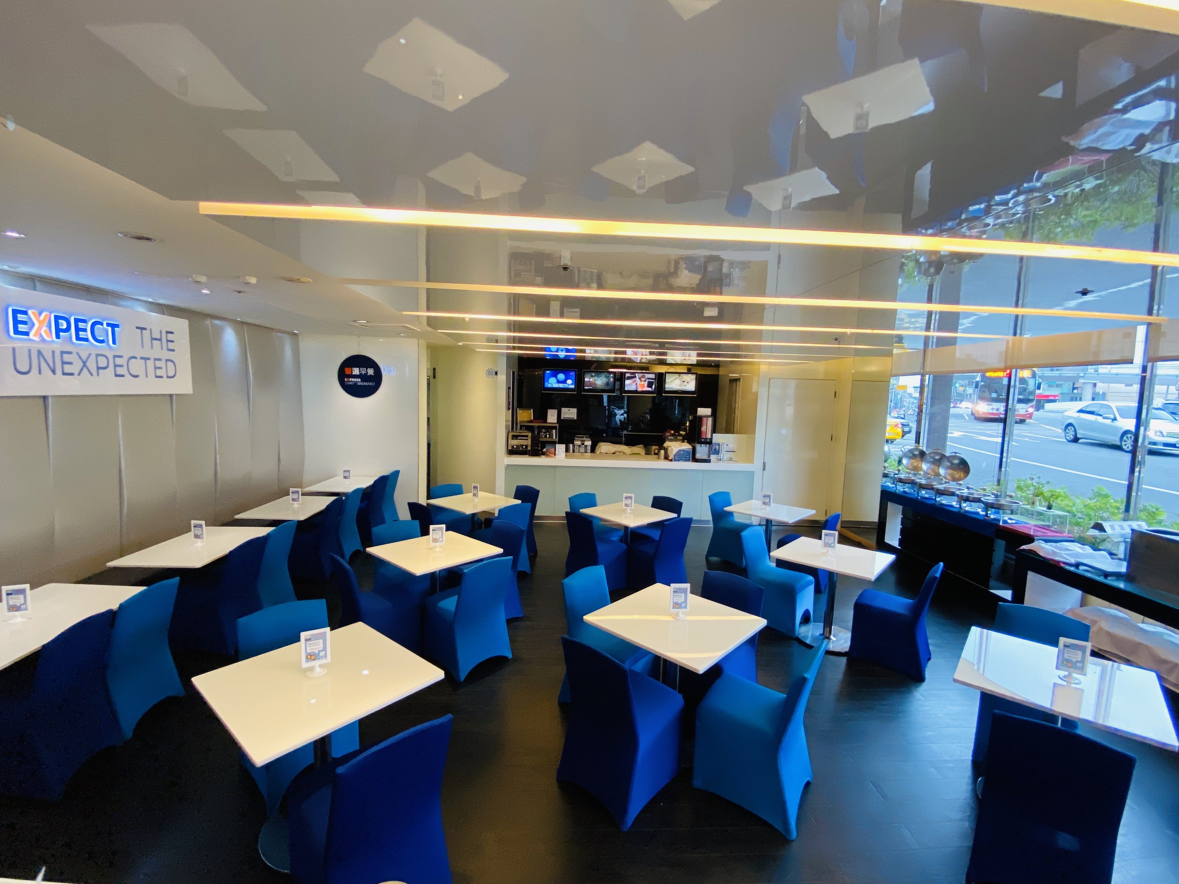 Holiday Inn Express Taoyuan 42/71