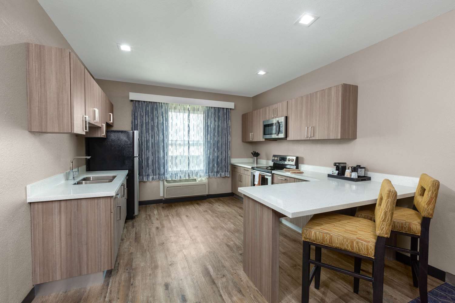 La Quinta Inn & Suites by Wyndham Houston Channelview 22/66