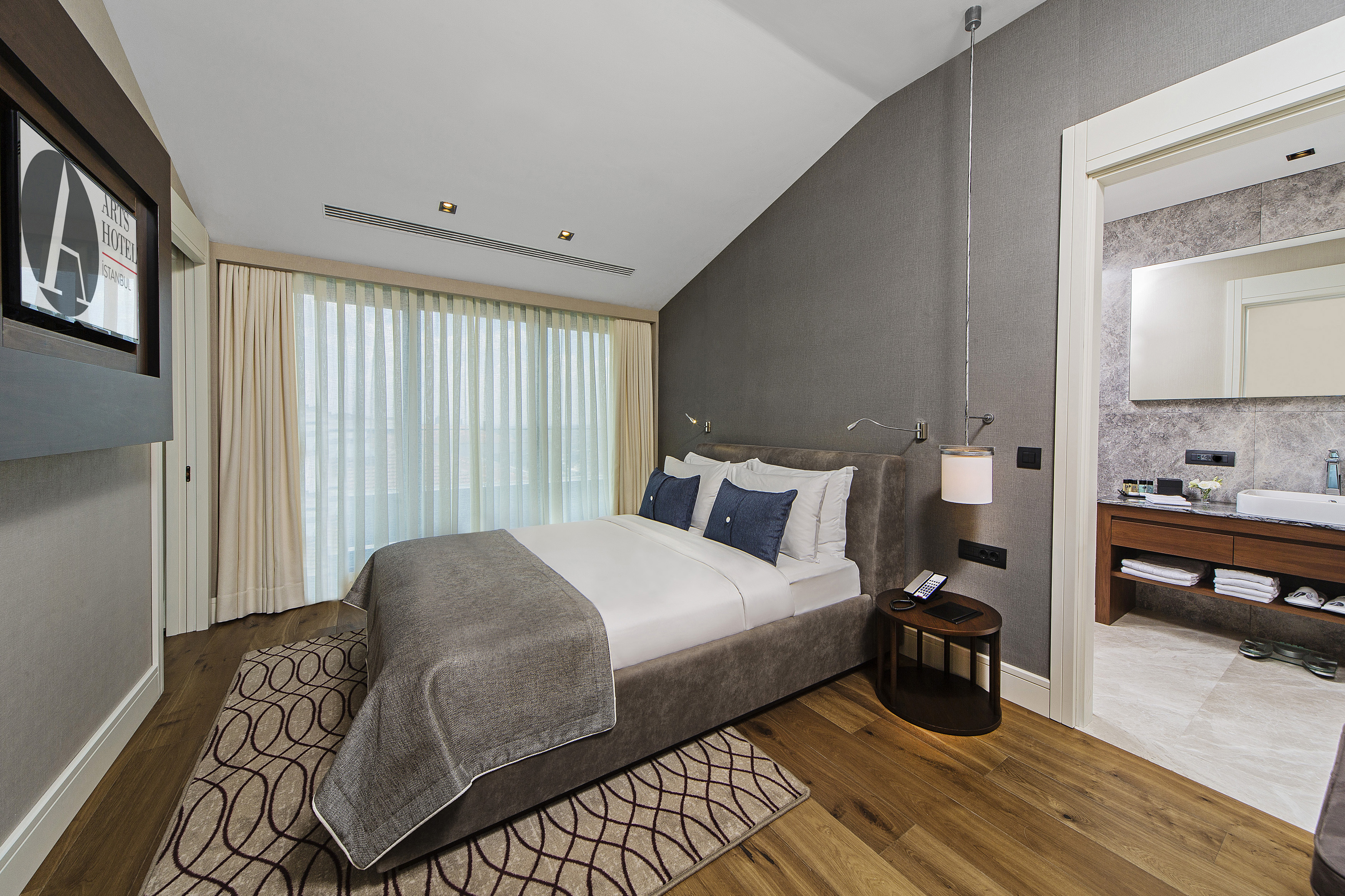Golden Horn Suite with Bosphorus view