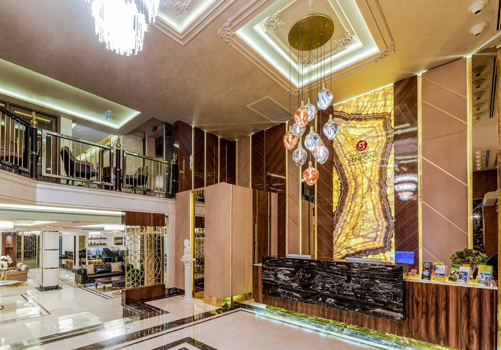 Lobby at Beethoven Senfoni Hotel Istanbul, ISTANBUL
