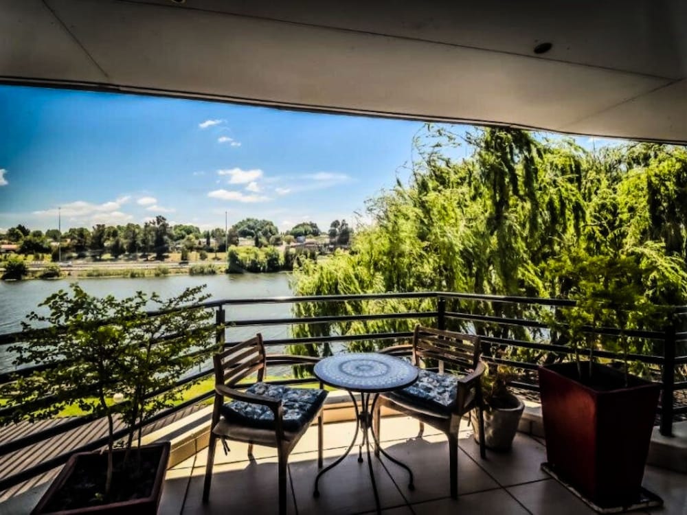 ANEW Hotel & Convention Centre OR Tambo Johannesburg 62/62