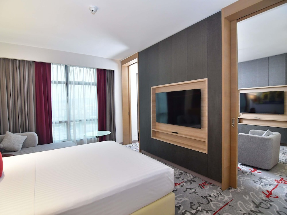 Mercure Kuala Lumpur Shaw Parade 23/69