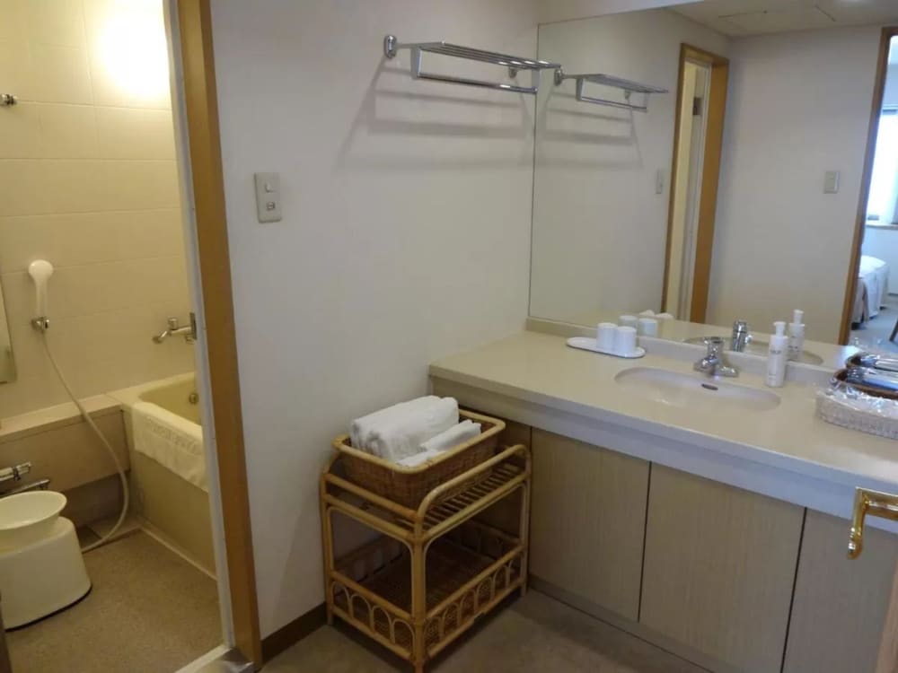 Hotel Forest Hongo 43/45