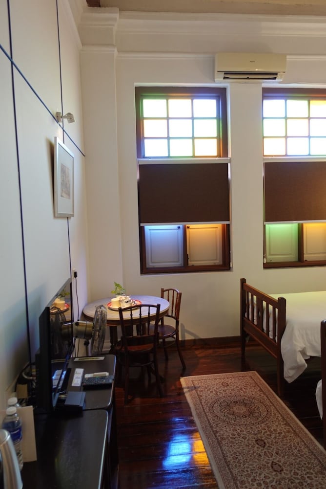 Sarang Paloh Heritage Stay & Event Hall 30/50
