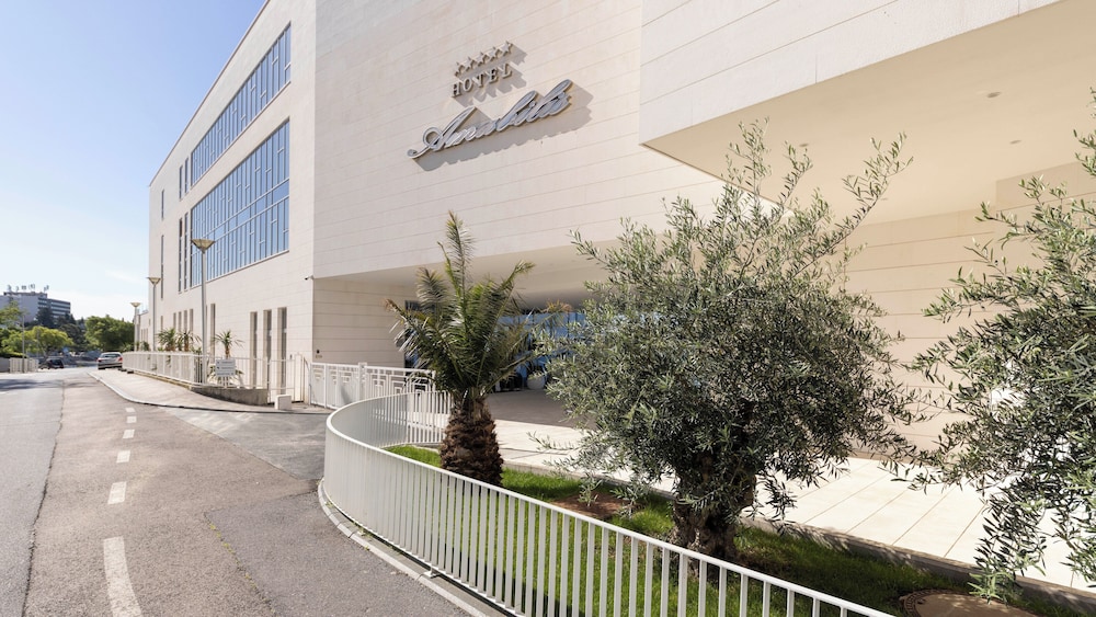 Hotel Amabilis 59/65