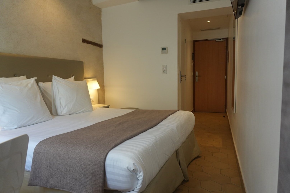 HOTEL DE LA HERSE D'OR 30/67
