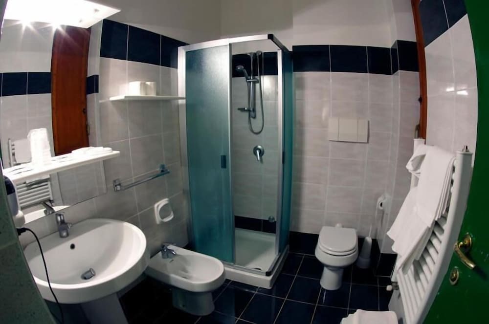 Hotel Iris Crillon 49/50