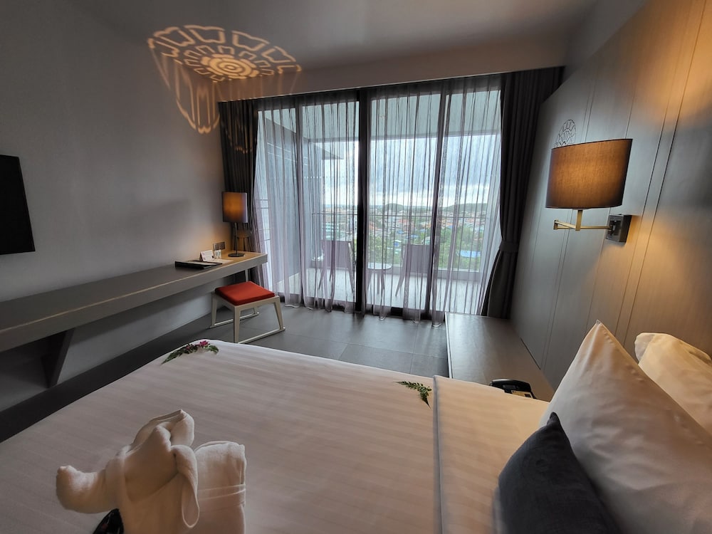 The Yama Hotel Phuket 41/74