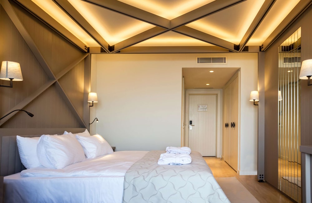 Sea, Standard, Single, Double Bed