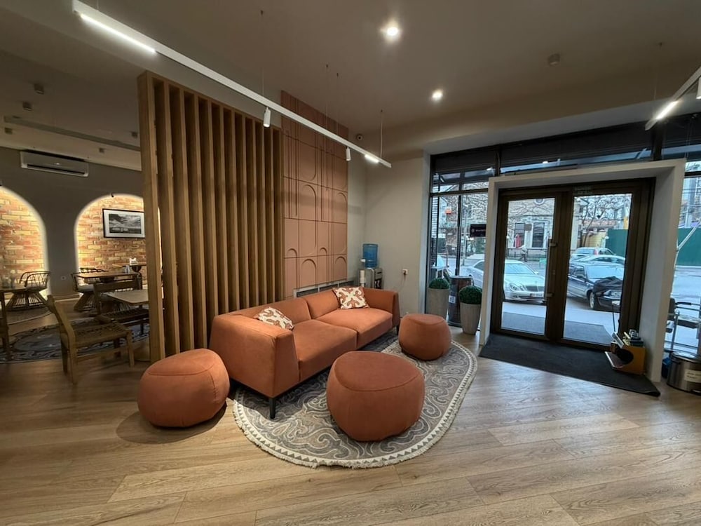 Bugu Hotel 28/46