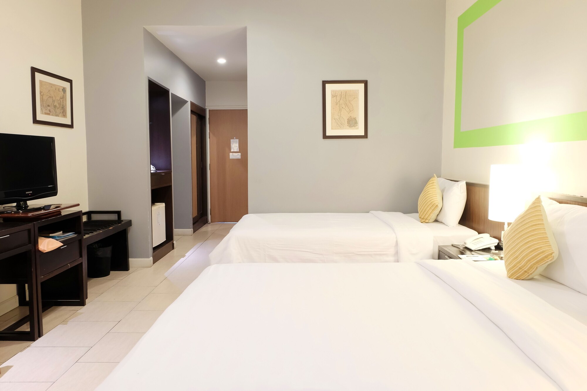 Urban, Triple, 1 Queen and 1 Single Bed، Hotel De Bangkok 3/9