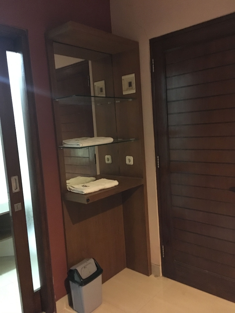 Votel Viure Hotel Yogyakarta 52/54