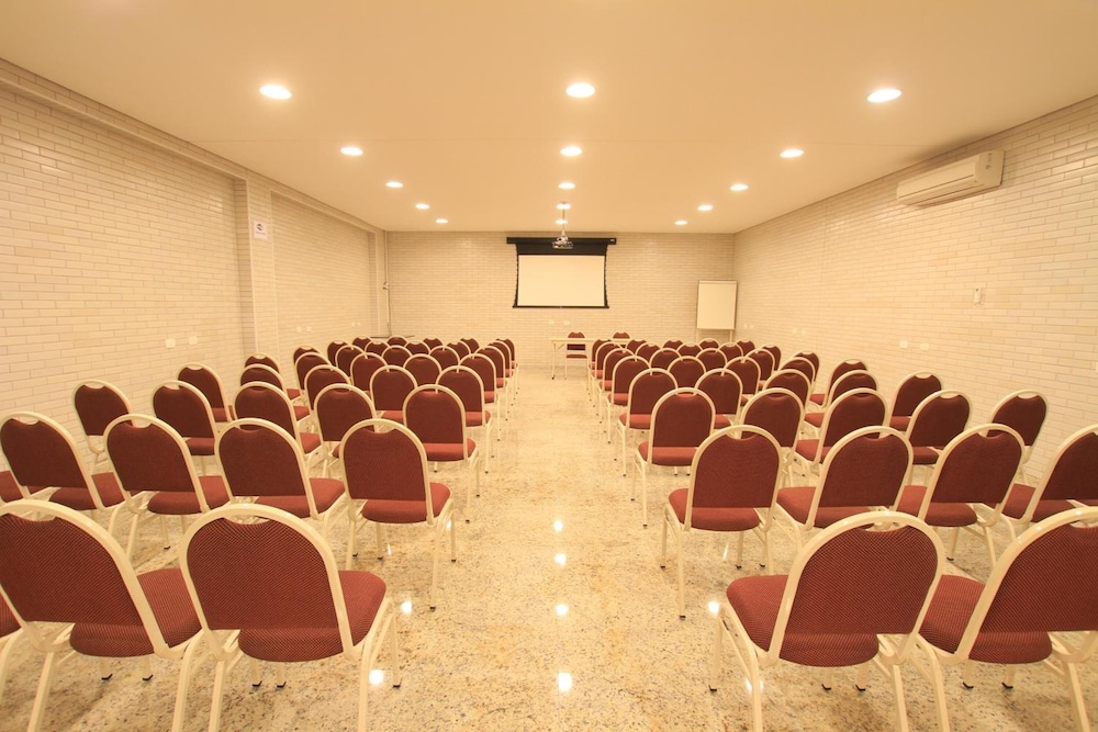 Hotel Confiance Centro Civico 26/33