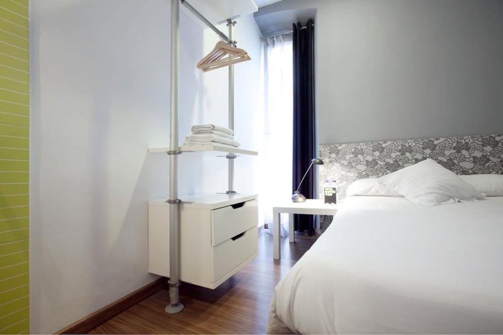 Hostal Nitzs 15/30