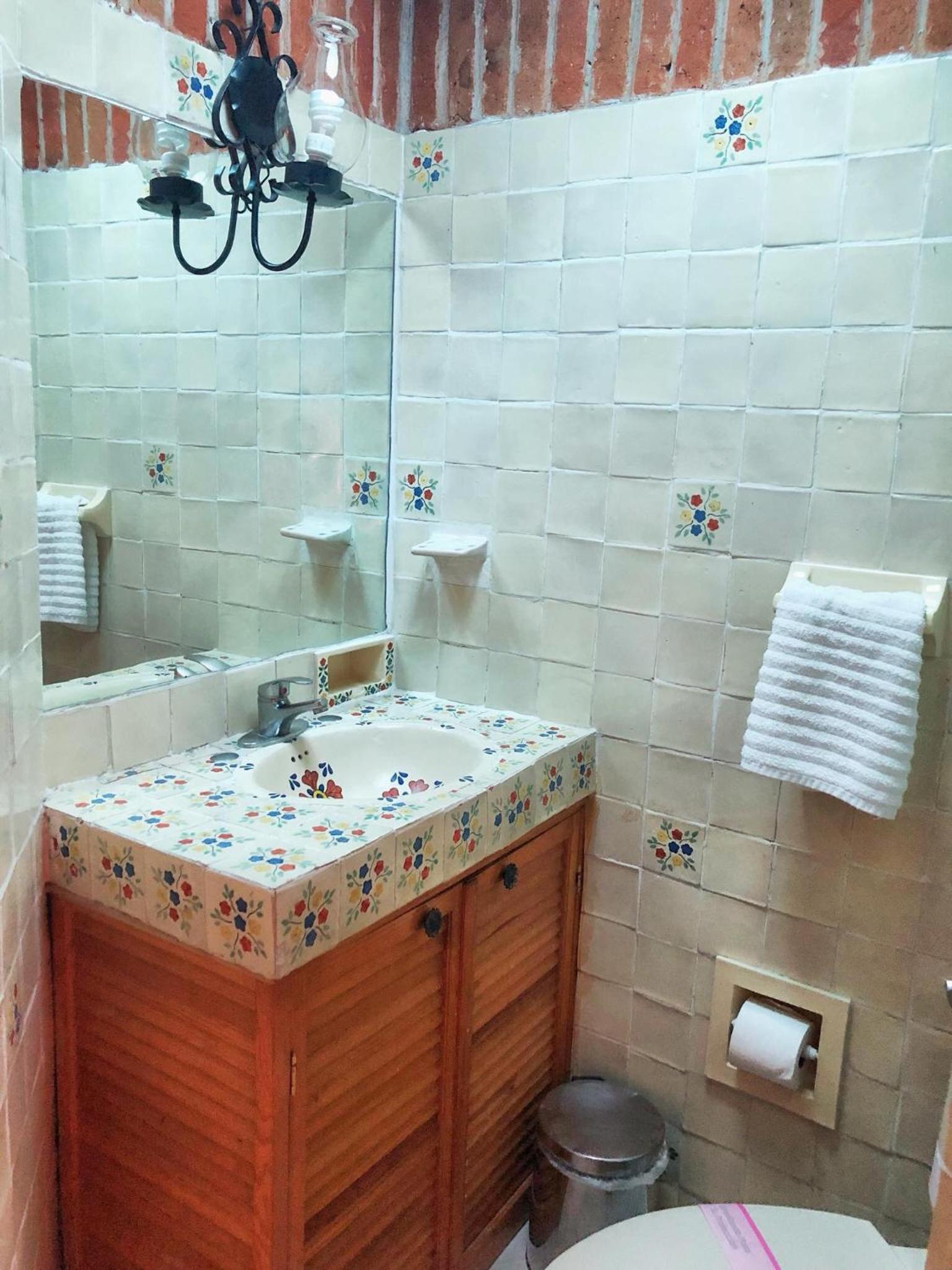 Suites Paraiso TX 48/50
