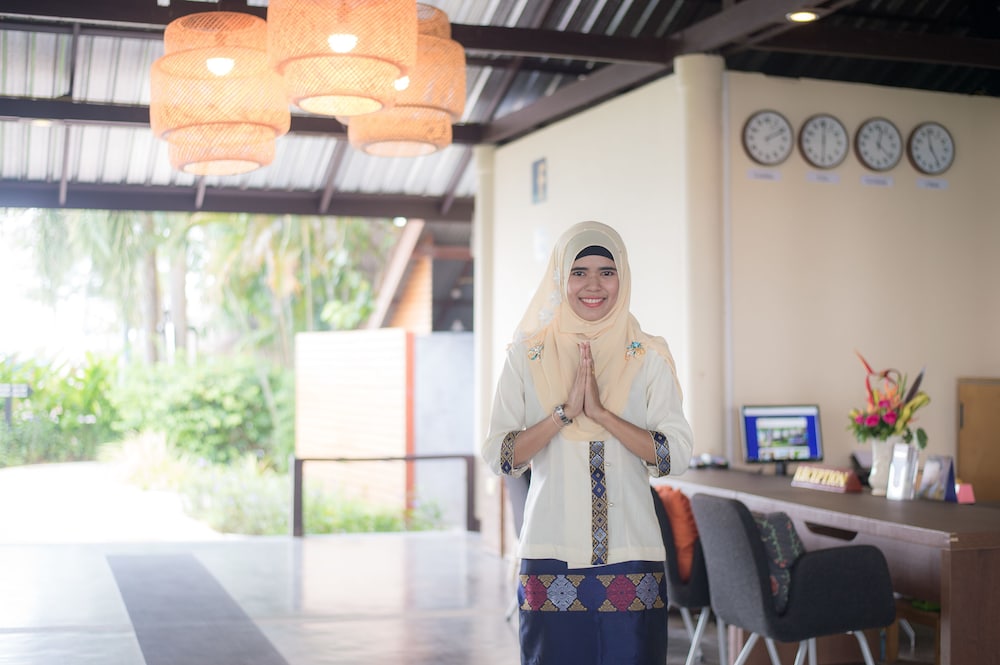 Twinbay Resort And Spa 8/69