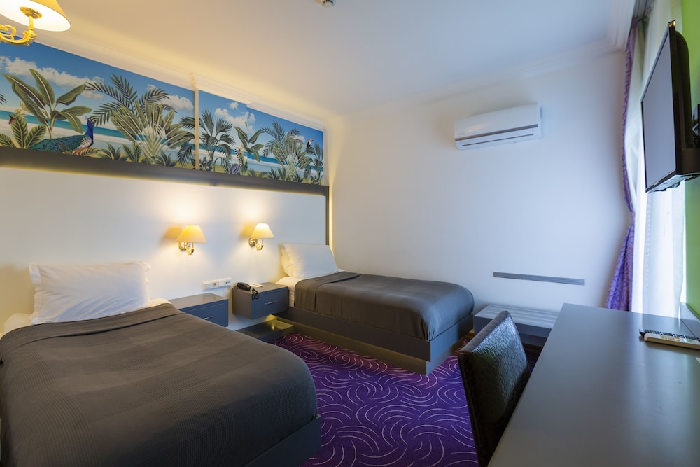 Mene City Hotel 26/70