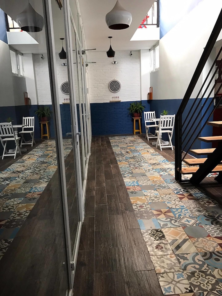 Lighthouse Boutique Hotel 38/45