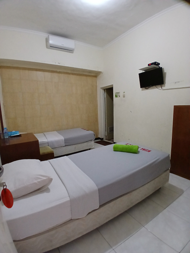 Wisma Tamu UKSW 4/11