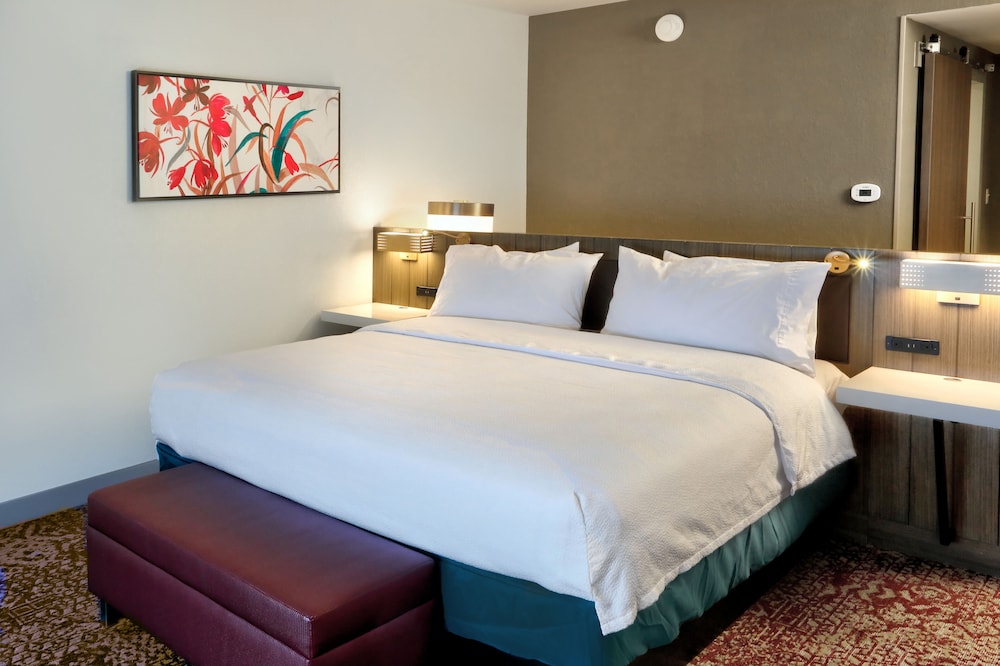 Hilton Garden Inn Bel Air 15/60